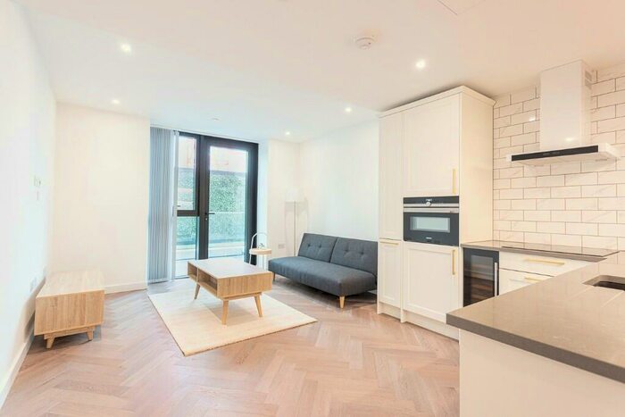 1 Bedroom Flat To Rent In Cashmere Wharf, London Dock, Wapping, E1W