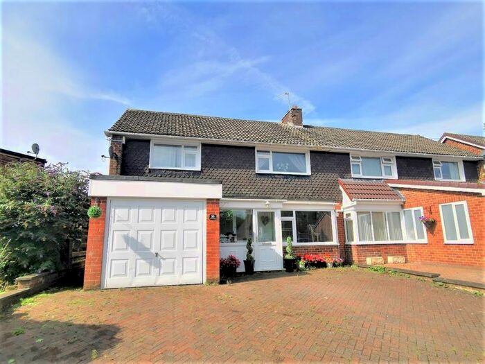 4 Bedroom Semi-Detached House For Sale In Ridgely Drive, Ponteland, Newcastle Upon Tyne NE20