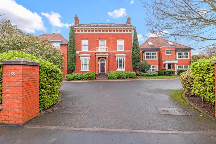 2 Bedroom Apartment For Sale In Birmingham Road, Wylde Green, Sutton Coldfield, B72