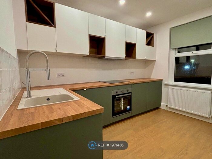 1 Bedroom Flat To Rent In Evansfield Road, Cardiff, CF14