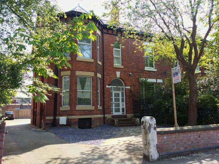 3 Bedroom Flat To Rent In Parsonage Road, Withington, Manchester, M20