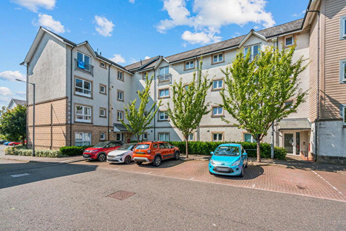 1 Bedroom Flat For Sale In Chandlers Court, Stirling, FK8