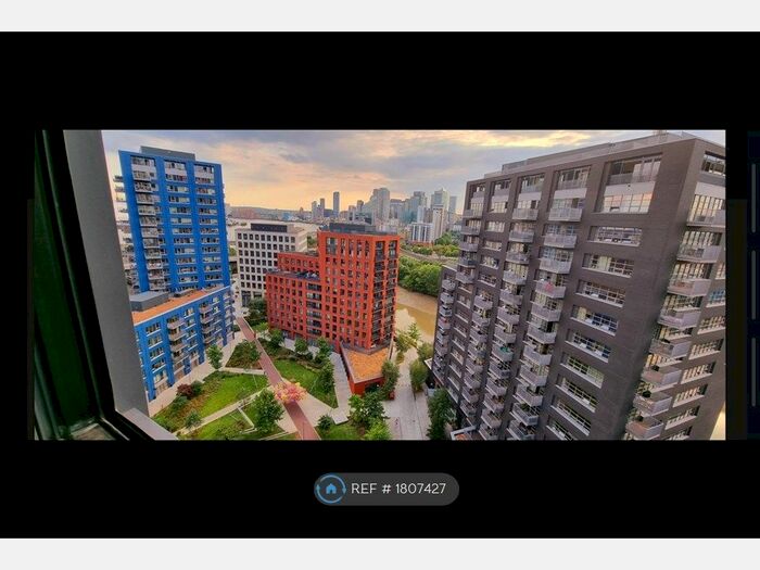 2 Bedroom Flat To Rent In London City Island, London, E14