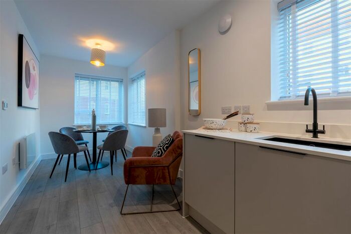 1 Bedroom Property To Rent In William Hunter Way, Brentwood, CM14