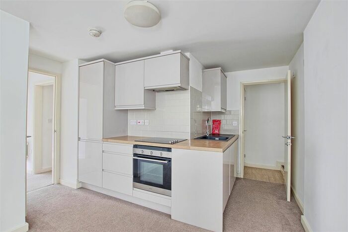 1 Bedroom Flat To Rent In Orchard Lane, Huntingdon, PE29