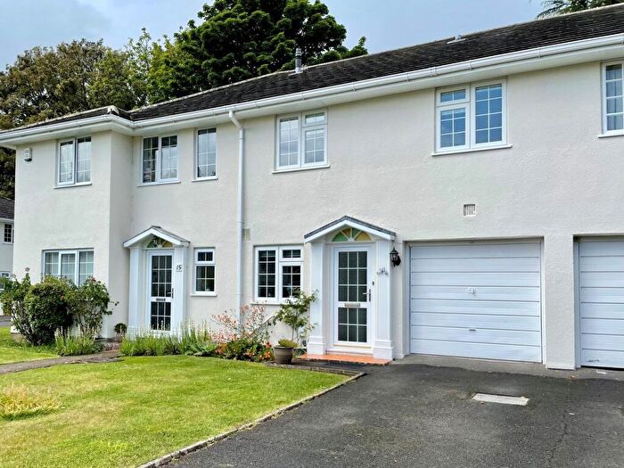 3 Bedroom Mews To Rent In Netherhall Gardens, Westbourne, BH4