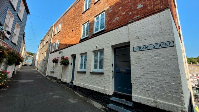 2 Bedroom Terraced House To Rent In Padstow, PL28