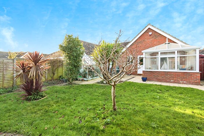 2 Bedroom Bungalow For Sale In Will Rede Close, Beccles, NR34