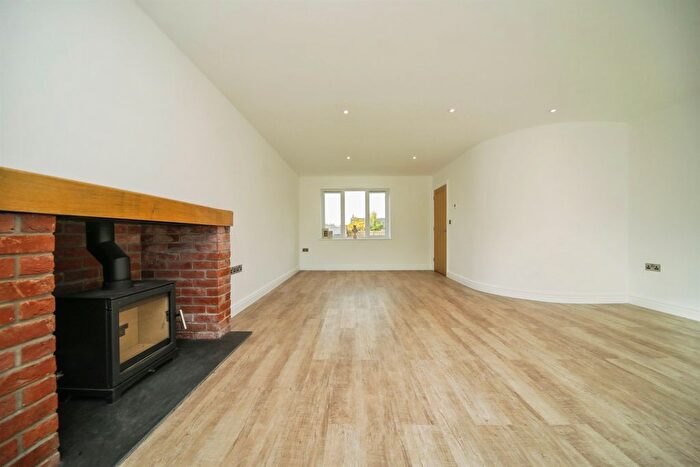 4 Bedroom Detached House For Sale In Norwich Road, Little Stonham, Stowmarket, IP14