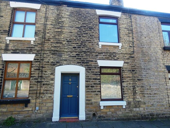 2 Bedroom Terraced House To Rent In Manchester Road, OL5