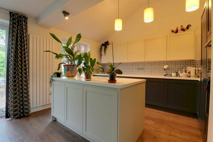 2 Bedroom Detached Bungalow For Sale In Sandbach Road North, Alsager, Stoke-On-Trent, ST7