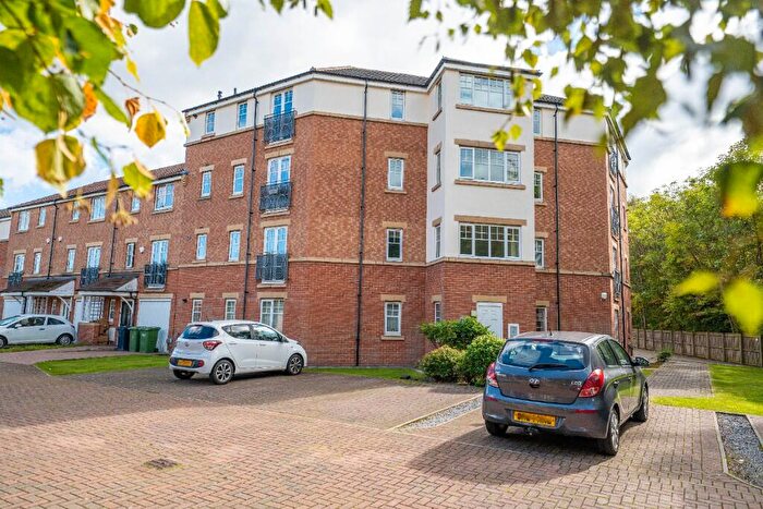 2 Bedroom Apartment For Sale In Sanderson Villas, St James Village, Gateshead, Tyne And Wear, NE8