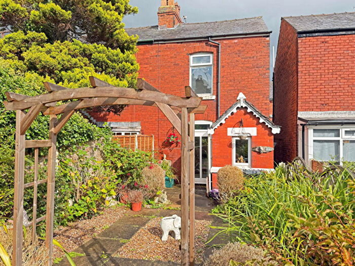 2 Bedroom Semi-Detached House For Sale In Lane Lane, Crossens, Southport, PR9