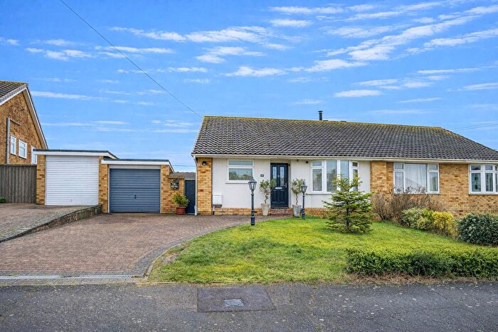 2 Bedroom Semi-Detached Bungalow For Sale In Sheerwater Crescent, Hastings, TN34