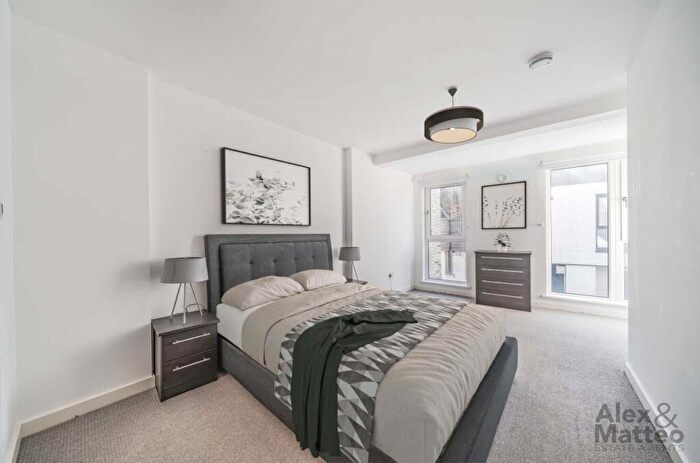 1 Bedroom Flat To Rent In Old Dairy Apartments, Bermondsey, SE16