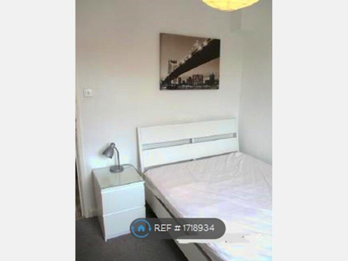 5 Bedroom Terraced House To Rent In Bellevue Road, Southampton, SO15