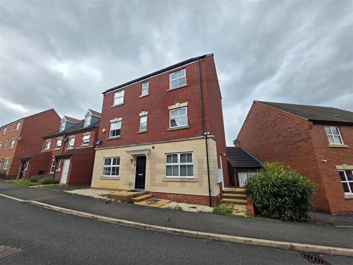 4 Bedroom Detached House To Rent In Timble Road, Hamilton, Leicester, LE5