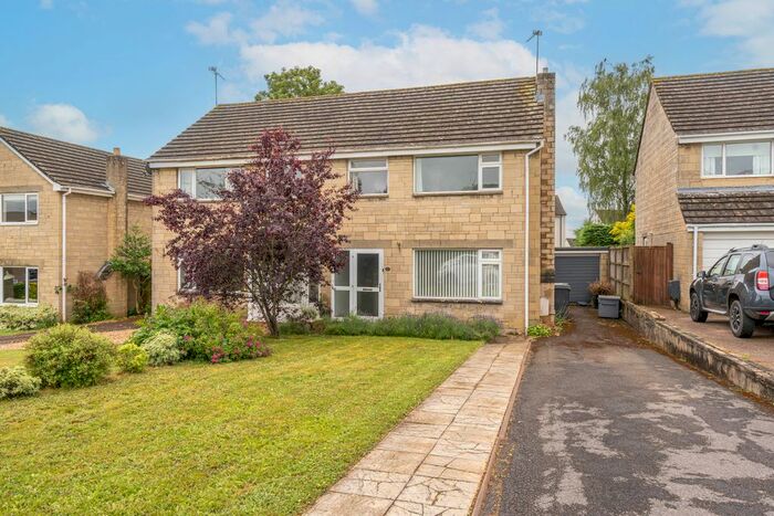 3 Bedroom Semi-Detached House To Rent In Bartley Croft, Tetbury, GL8