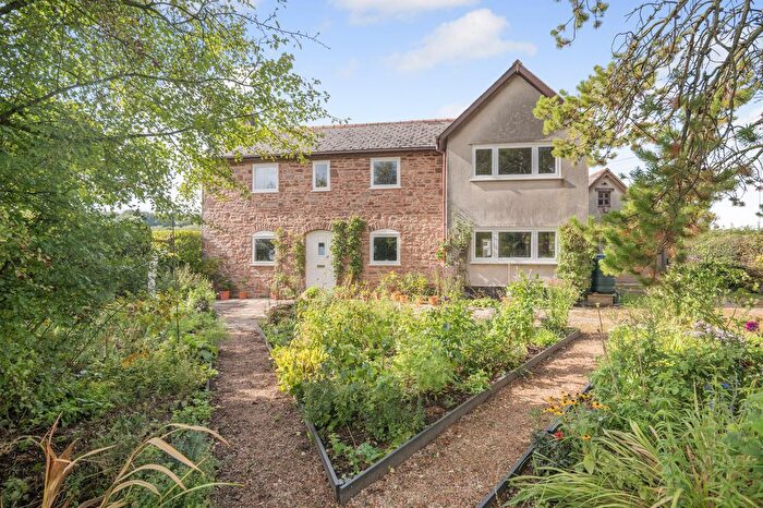 3 Bedroom Detached House For Sale In Woodside, Woolaston, Lydney, Gloucestershire, GL15