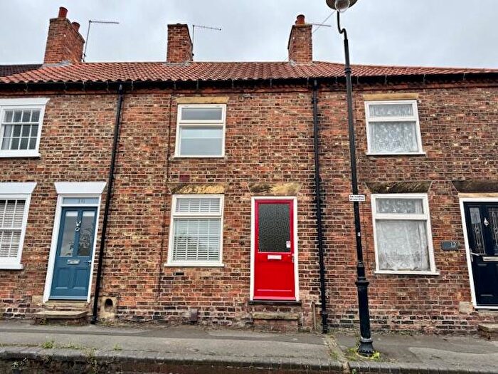 2 Bedroom Terraced House For Sale In Kidgate Louth, LN11