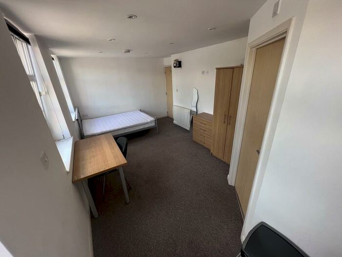 Studio To Rent In Studio Flats -Coventry, CV1