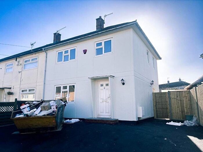 3 Bedroom House To Rent In Branche Grove, Bristol, BS13