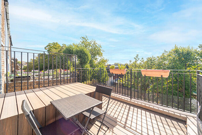 1 Bedroom Apartment For Sale In Maygrove Road, West Hampstead, NW6