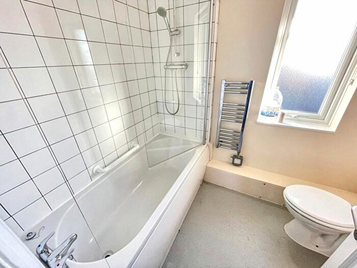 3 Bedroom Terraced House For Sale In Hillheads Road, Whitley Bay, Tyne And Wear, NE25