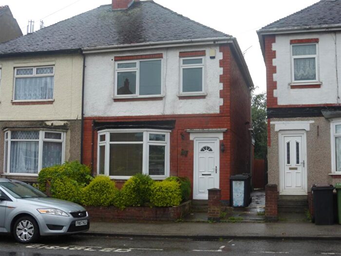 3 Bedroom Semi Detached House To Rent In Heath End Road, Nuneaton, CV10