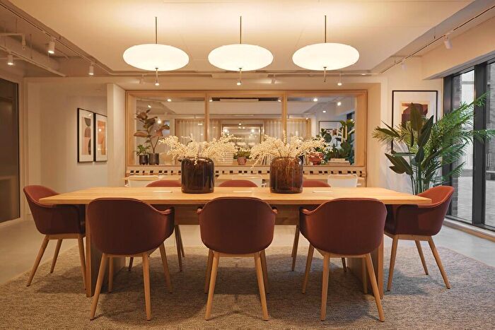 2 Bedroom Apartment To Rent In Pitsford Street, Birmingham, B18