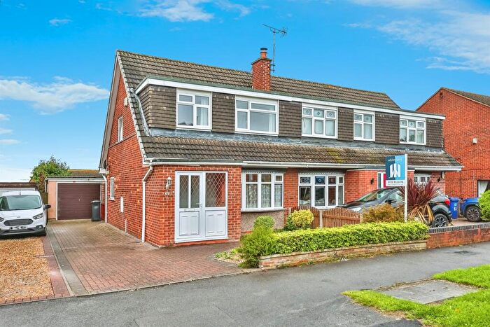 3 Bedroom Semi-Detached House For Sale In Milford Drive, Ilkeston, DE7