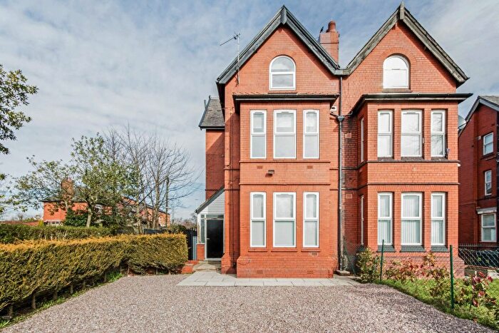 2 Bedroom Flat To Rent In Eccles Old Road, Pendleton, Salford, M6