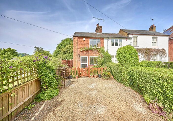 2 Bedroom Semi-Detached House For Sale In Marshalls Heath Lane, Wheathampstead, St. Albans, Hertfordshire, AL4