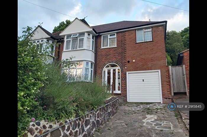 5 Bedroom Semi-Detached House To Rent In Wardown Crescent, Luton, LU2