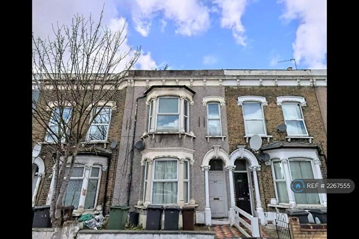 2 Bedroom Flat To Rent In High Road, London, E11