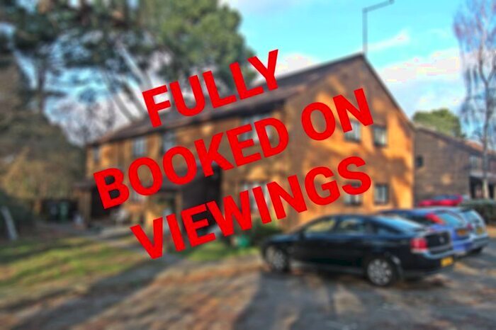 1 Bedroom Flat To Rent In Tresillian Gardens, West End, Southampton, SO18