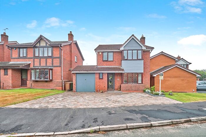 3 Bedroom Detached House For Sale In Bluebell Road, Walsall Wood, Walsall, WS9