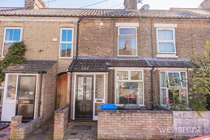 3 Bedroom Terraced House For Sale In Hotblack Road, Norwich, NR2
