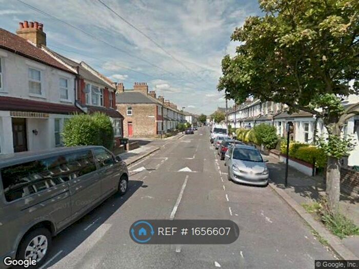 1 Bedroom Flat To Rent In Etherley Road, London, N15
