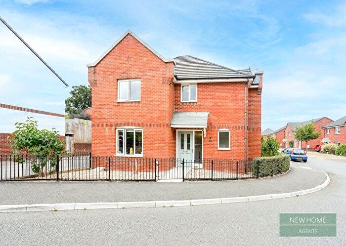 4 Bedroom Detached House For Sale In Gale Way, Tiverton, Devon, EX16