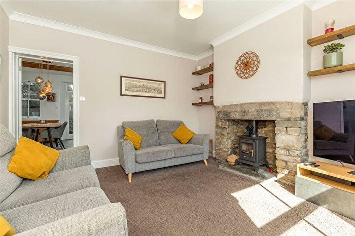 3 Bedroom End Of Terrace House For Sale In Woodhead Road, Holmbridge, Holmfirth, HD9