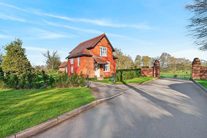 2 Bedroom Detached House For Sale In The Lodge Wirswall Whitchurch, Cheshire East, SY13