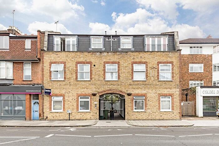 2 Bedroom Flat To Rent In Hampton Road, Twickenham, TW2