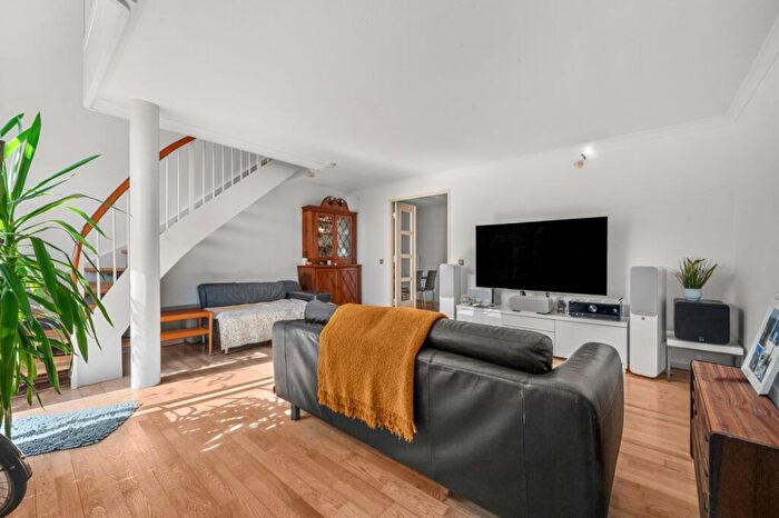 2 Bedroom Flat To Rent In Queen Of Denmark Court, Surrey Quays, SE16