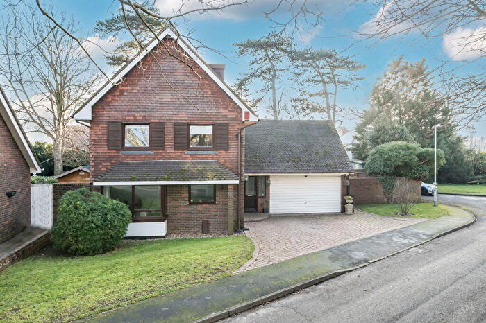 5 Bedroom Detached House For Sale In Beech Grove, Cliffsend, Ramsgate, CT12