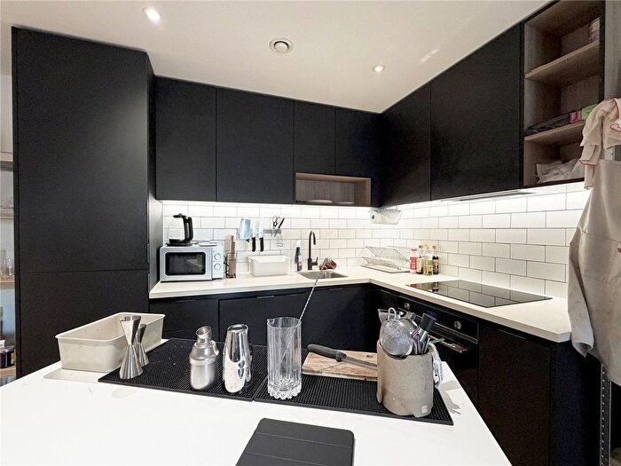 1 Bedroom Flat For Sale In Fairbank House, Colindale, NW9