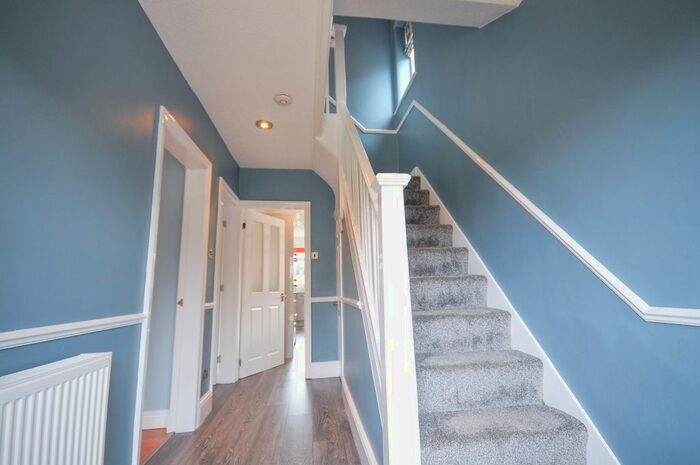 3 Bedroom Town House For Sale In Ashbourne Avenue, Cheadle, SK8