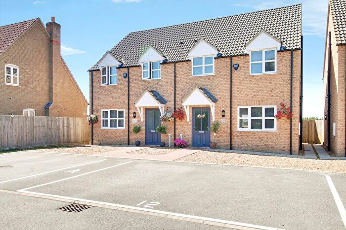 3 Bedroom Semi-detached House For Sale In Station Road, Manea, PE15
