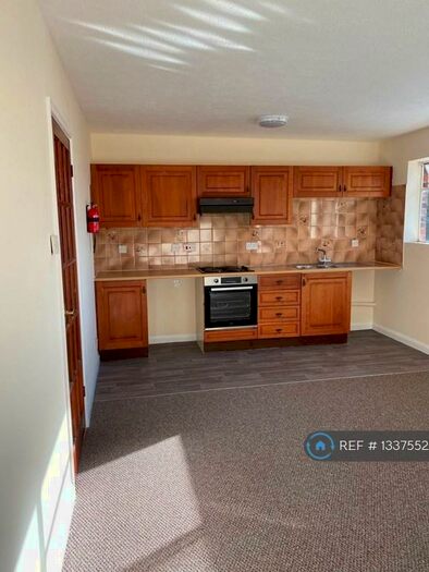 1 Bedroom Flat To Rent In Lampettsdowne, Corringham, Stanford-Le-Hope, SS17