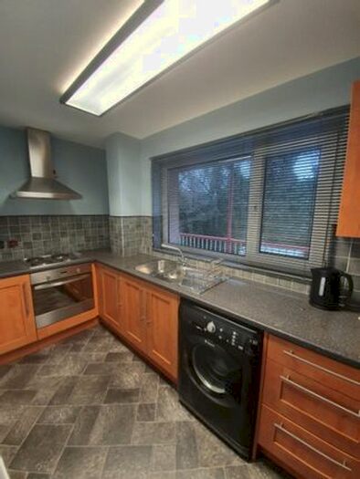 2 Bedroom Flat To Rent In Potterhill, Lochie Brae, Perth, Perthshire, PH2